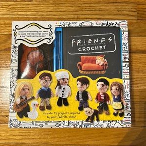 Friends crochet set